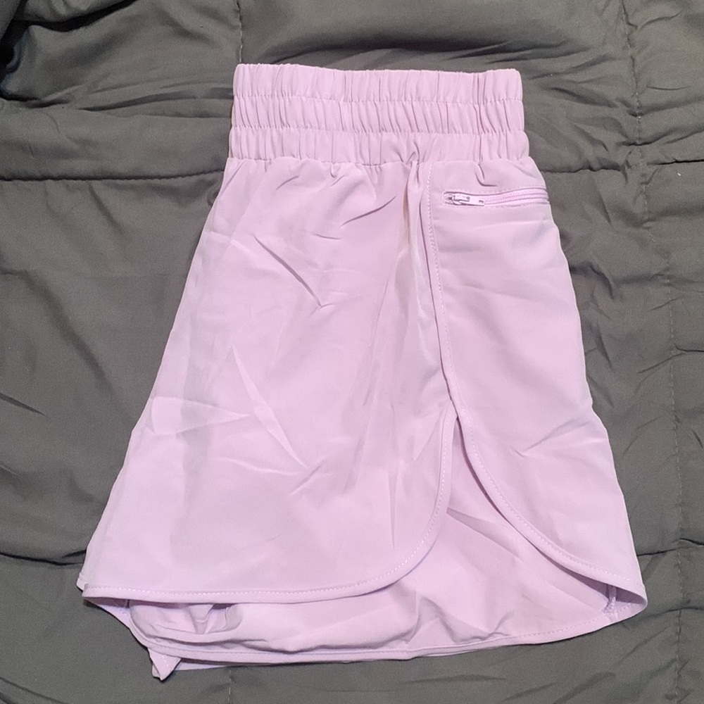 Running/workout shorts ๐๐ปโโ๏ธ - Picture 2 of 9